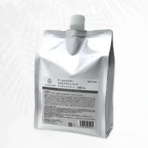 A new type of scalp cleansing (shampoo) that is gentle on the scalp and hair.